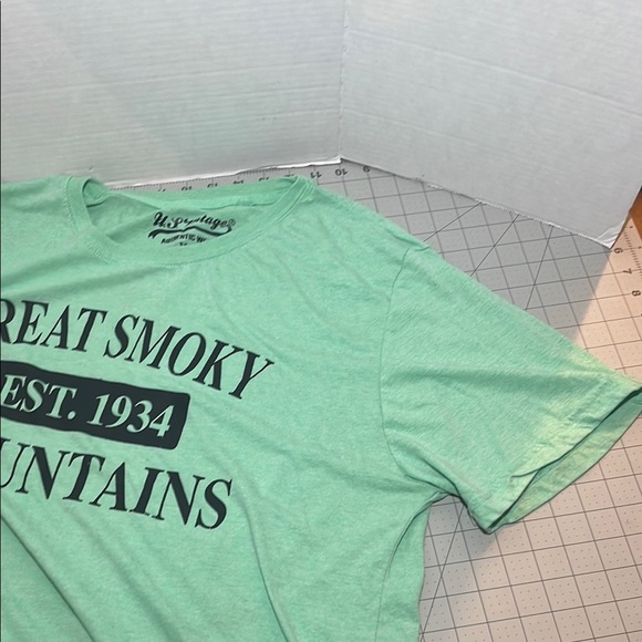 Green Great Smoky Mountains T-Shirt - Picture 5 of 9